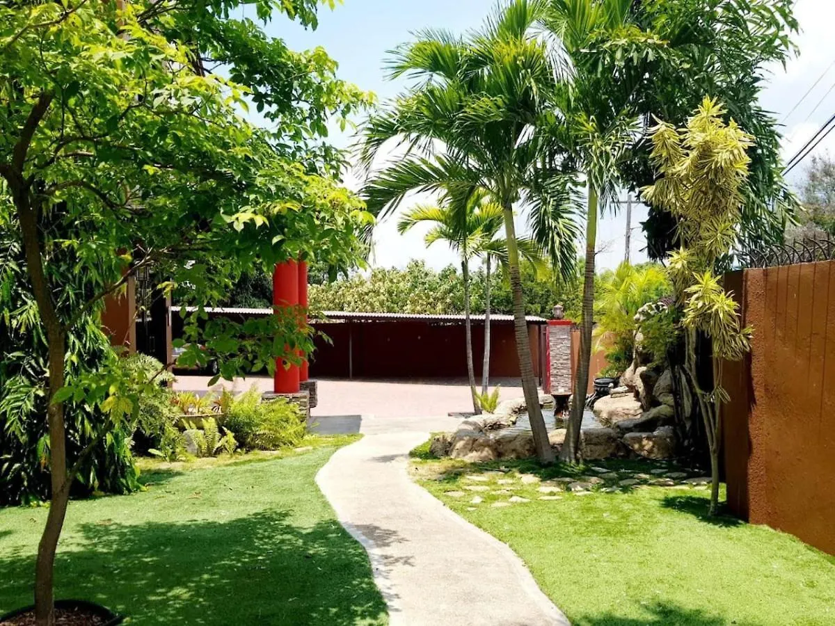 Ctbh At The Red House Daily And Monthly Rentals Kingston Apartment